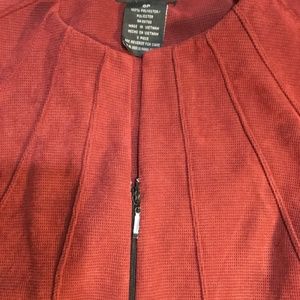 WOMEN’S R&K ORIGINALS PETITE LIGHT JACKET SZ:8P. RED